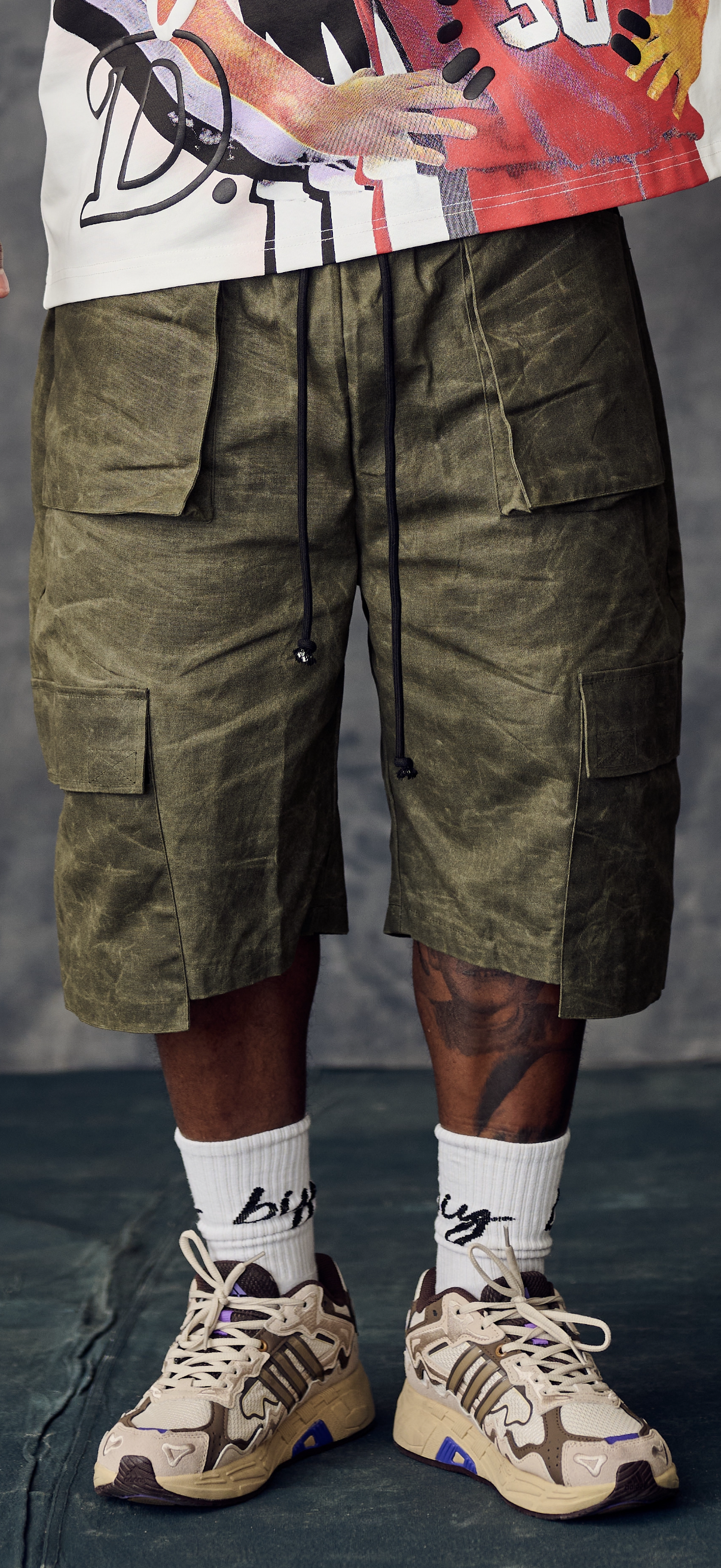 WAX CANVAS CARGO SHORT - OLIVE (PRE-ORDER)