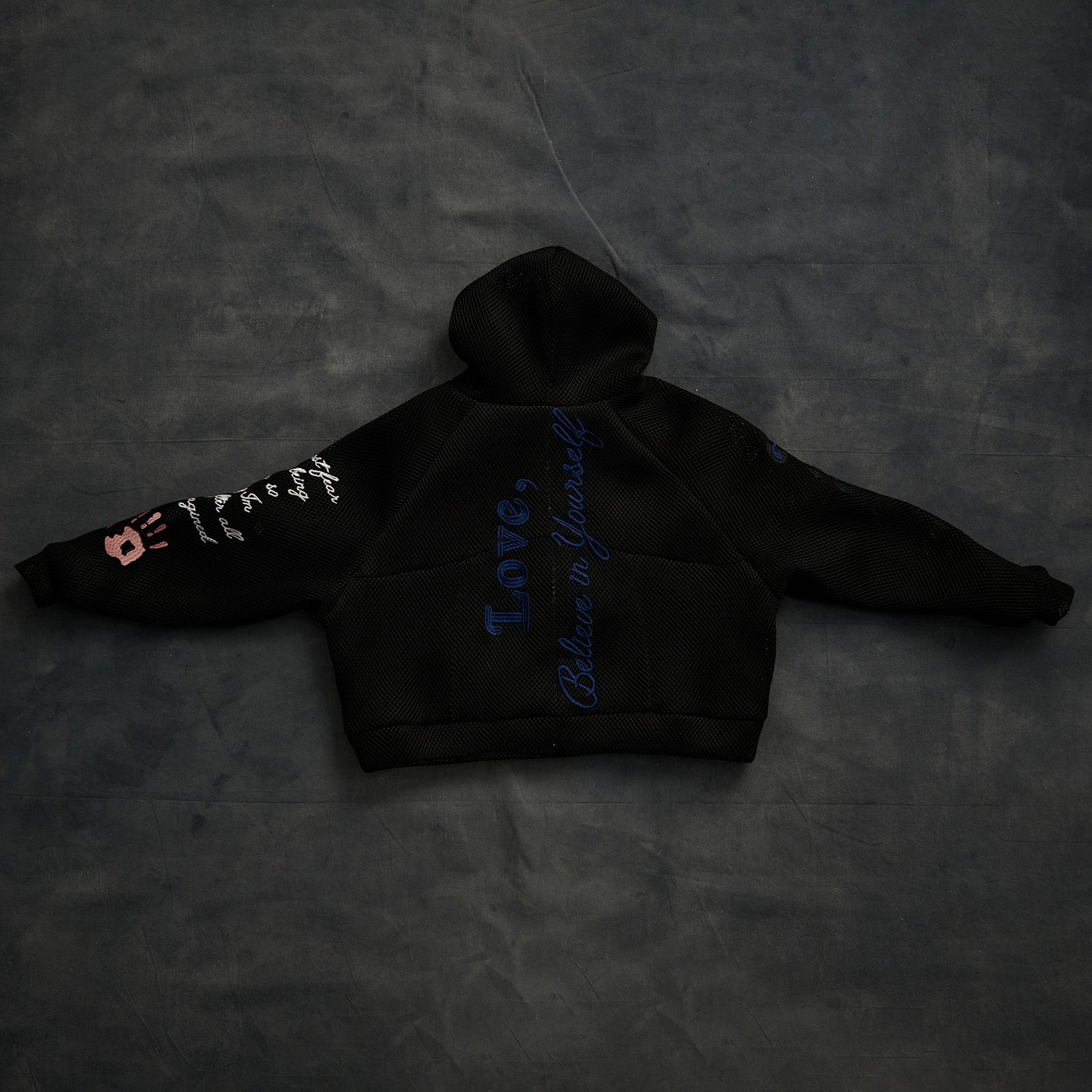 CARDINAL RULE MESH HOODIE - BLACK